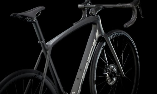 NOUVEAU TREK EMONDA ,Le vélo de montagne avec une touche d'Aero  modèle SLR 6 DISC  Carbon prix : 5799 € 7KG260