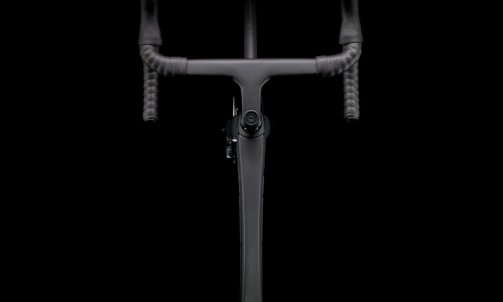 NOUVEAU TREK EMONDA ,Le vélo de montagne avec une touche d'Aero  modèle SLR 6 DISC  Carbon prix : 5799 €  7KG260