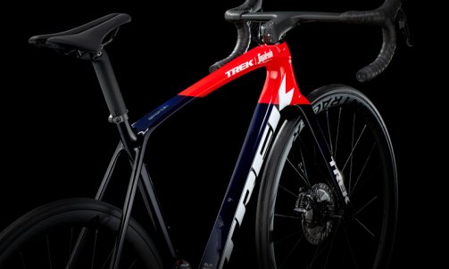 NOUVEAU TREK EMONDA ,Le vélo de montagne avec une touche d'Aero  modèle SLR 7 DISC  Carbon prix : 6999 €  7KG180