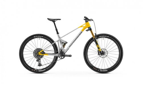 MONDRAKER RAZE RR 2022 7399€          nos vélos de trail sont conçus pour être utilisés au maximum et sans limites.